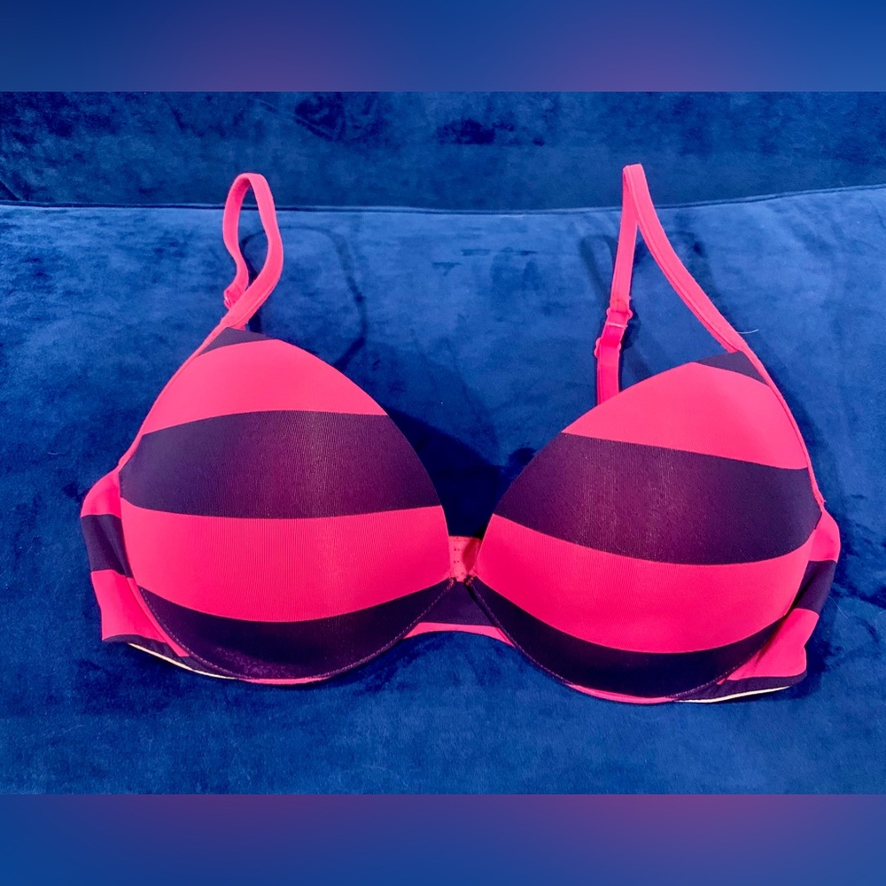 PINK Victoria Secret padded push up bra